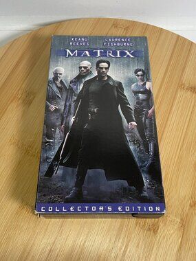 The Matrix VHS 1999 Collector’s Edition Keanu Reeves Warner Brothers Vintage